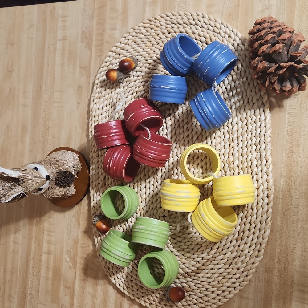 Rustic napkins rings. - Picture 3 of 6
